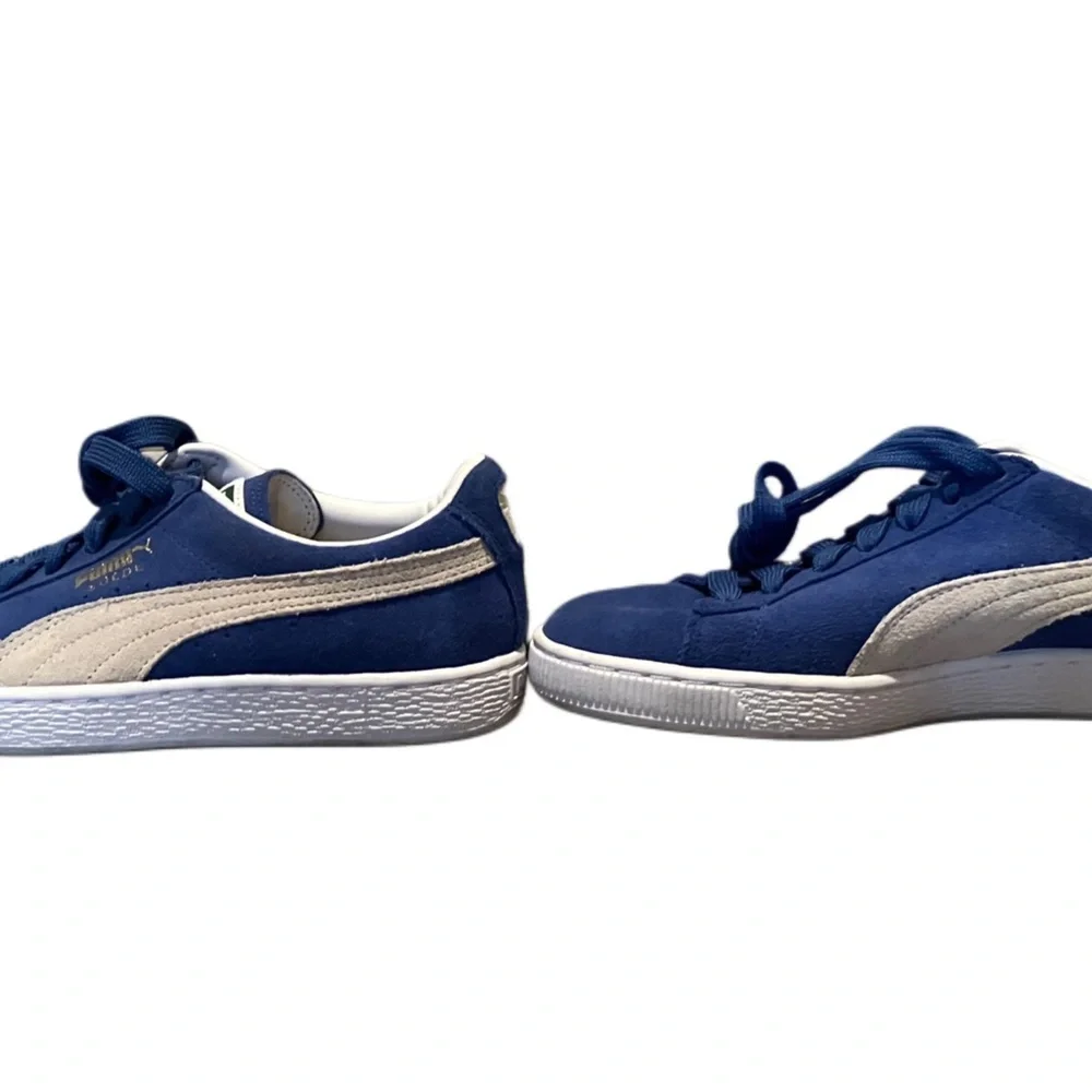 Puma Blue and White Women's Sneakers size 9(mens 71/2-8) - Picture 8 of 10